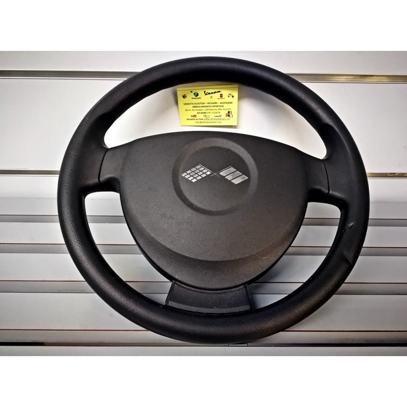 Volante manubrio originale microcar macchinina ligier -usato come nuovo