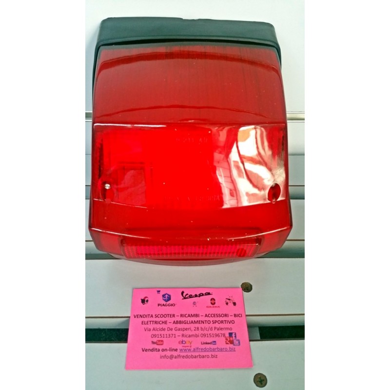 Fanale posteriore com vespa p 125-150x-200E  px 125-150-200e sim- 162740 cif 1786